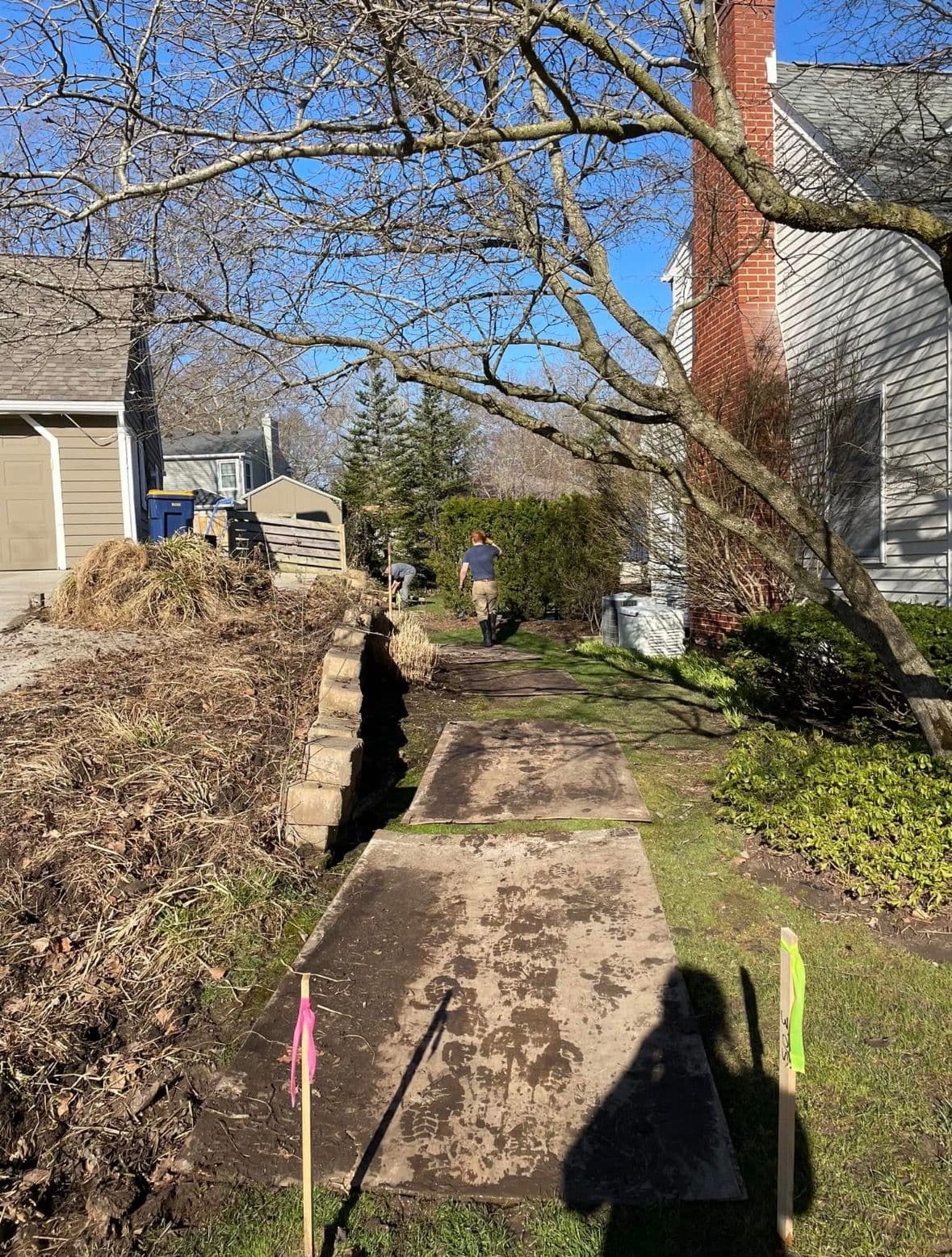 Retaining Wall Rebuild With Fence on a Tight Property Line