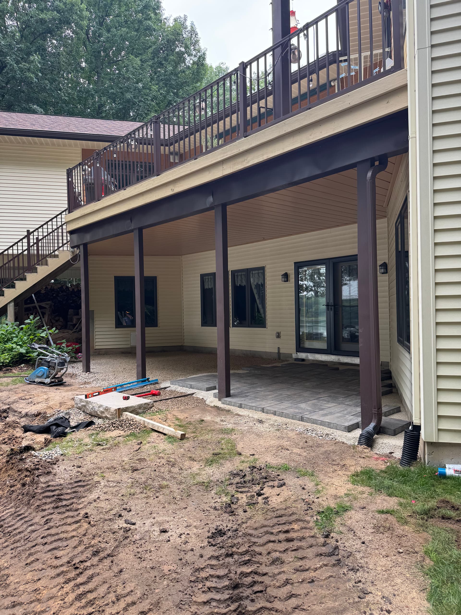 Gallery photos for Paver Walkway and Hardscape Build in Progress: Image #2
