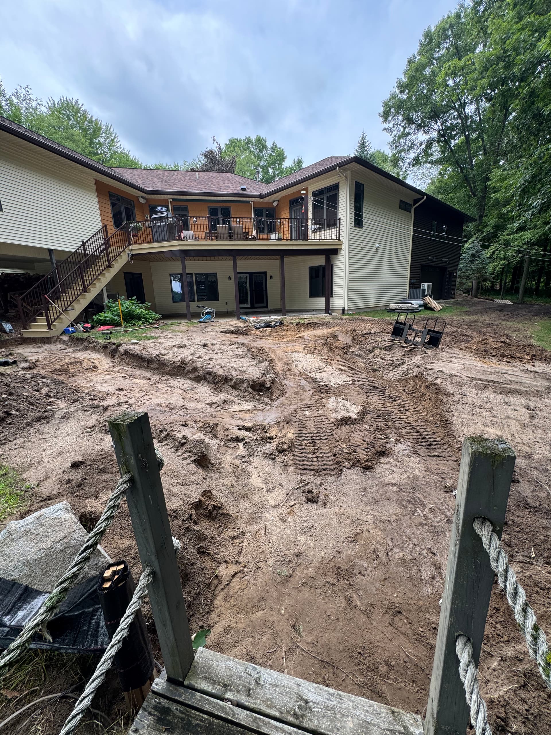 Gallery photos for Paver Walkway and Hardscape Build in Progress: Image #1